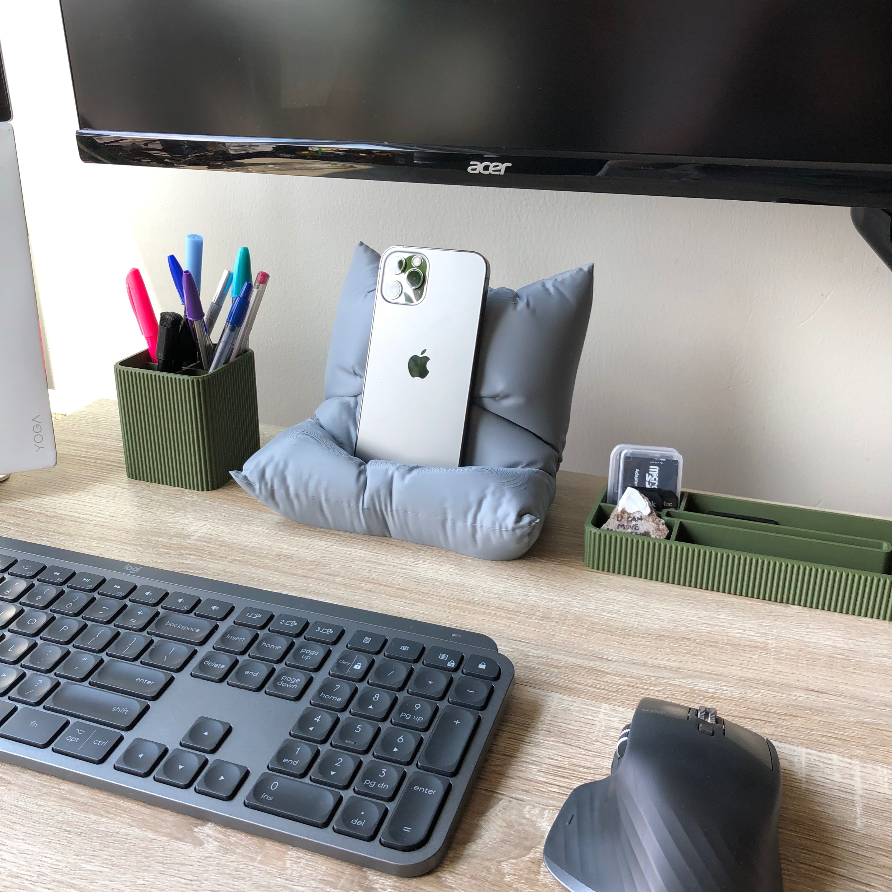 Ribbed Desktop Organizer Set: 3D Printed Pen Holder & Tray